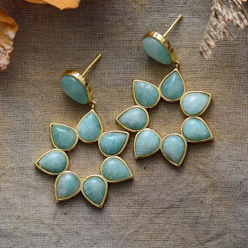 Boucles d'oreilles AuraPetal en amazonite — Plaqué or et pierre naturelle