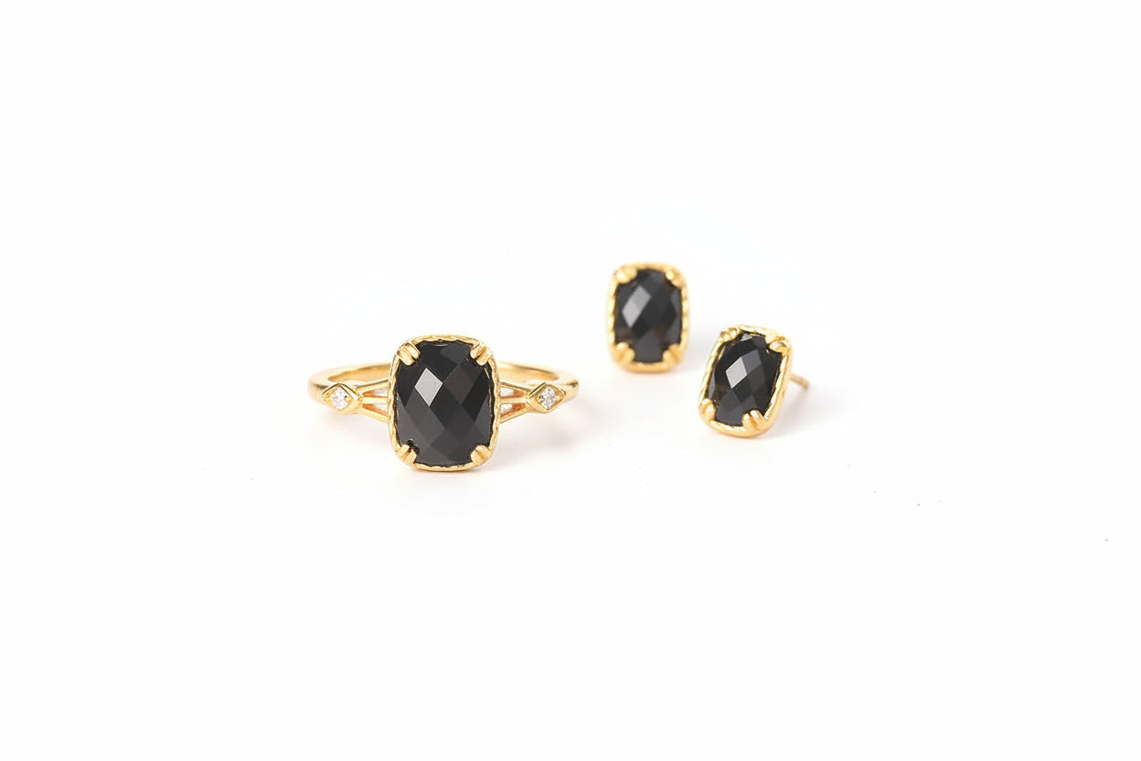 Healing Fine jewelry gold gemstone yoga energy
