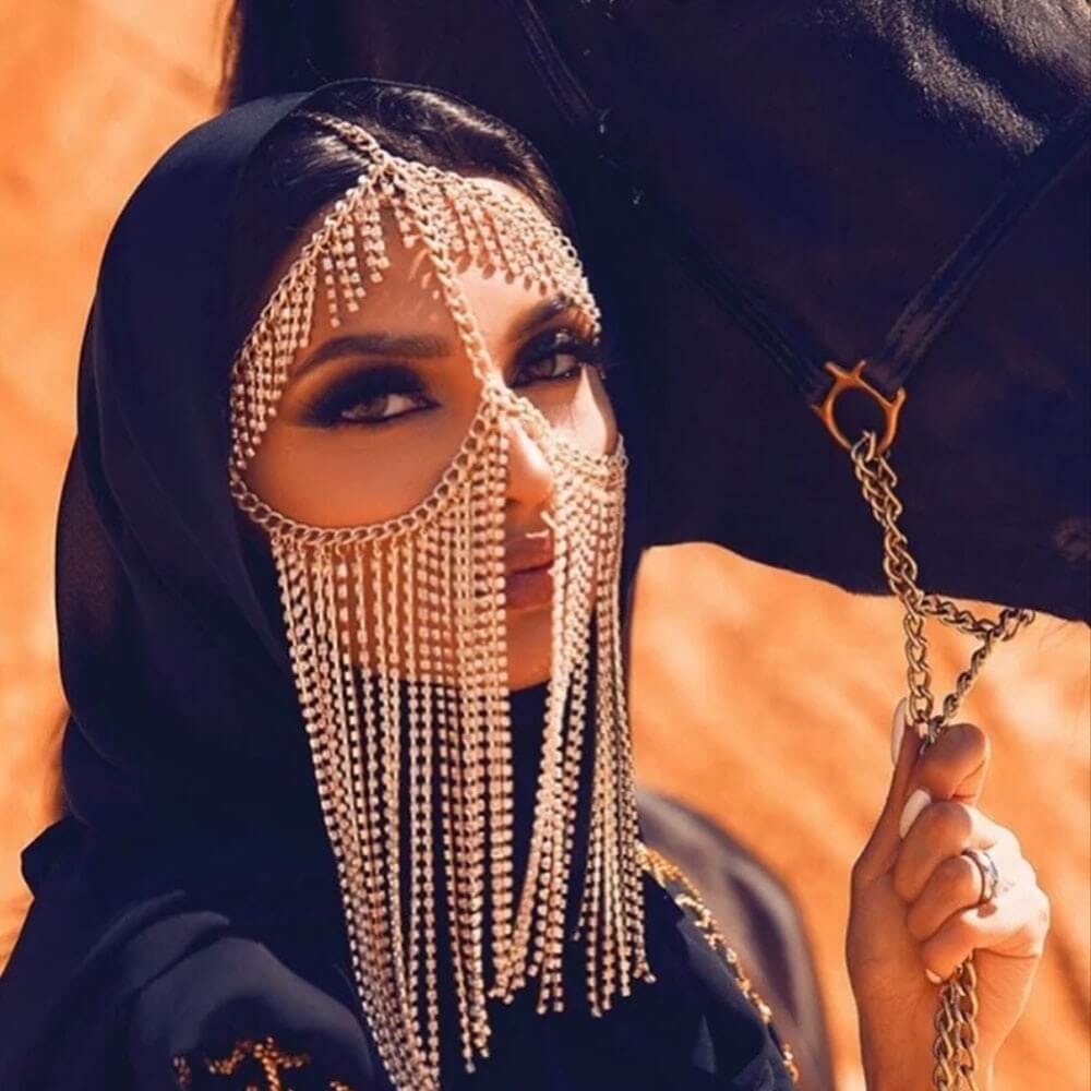Rhinestone mask with tassel fringe muslim bride