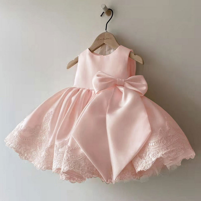 Robe de fête crème pour petite princesse